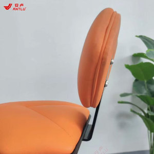 Taburete de Salón Ajustable con Asiento Giratorio 360°, Silla de Salón para Tienda, Diseño, Masajes, Tatuajes, <span class=keywords><strong>Barber</strong></span>ía - Product Image 6