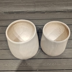 Ensemble de pots de jardin en argile fibreuse de grande taille OEM, personnalisés, haute résistance, pour plantes d'intérieur et d'extérieur, pots à fleurs durables et élégants - Product Image 6