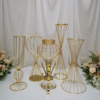 HY Décoration De Mariage Métal Cône Géométrique Fleur Piédestal Stand Table Grand Or Trompette Centres De Table Vase pour Table De Mariage
