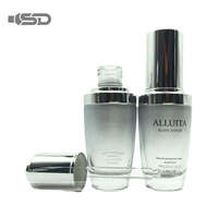 Flacon cosmétique en verre au design moderne, 30 ml, flacon de sérum pour soins de la peau de luxe personnalisé avec impression à l'écran, compte-gouttes pour gouttes pour les yeux