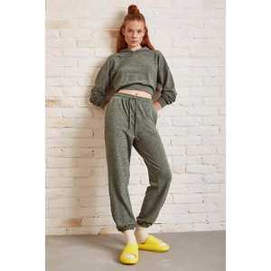 Conjunto Deportivo Holgado para Mujer, Color Caqui, Informal, Transpirable, Sudadera con Capucha y Pantalones Deportivos, Estilo Adulto - Product Image 3