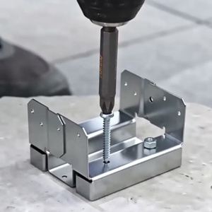 Base <span class=keywords><strong>de</strong></span> Anclaje Ajustable <span class=keywords><strong>para</strong></span> Postes <span class=keywords><strong>de</strong></span> Concreto <span class=keywords><strong>de</strong></span> Alta Resistencia 4x4 con Soporte <span class=keywords><strong>de</strong></span> 1 Pulgada <span class=keywords><strong>para</strong></span> Terraza, Pérgola, Patio, Gazebo, Porche - Product Image 4