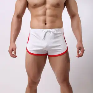 उच्च गुणवत्ता वाले पुरुषों की शरीर सौष्ठव जिम चल शॉर्ट्स त्वरित सूखी फिट टहलना लघु पैंट खेल लोगो के साथ