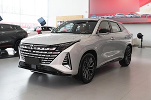 รถยนต์พลังงานใหม่สมรรถนะสูง Changan UNI-Z PHEV SUV 5 ประตู 5 ที่นั่ง ระยะทางวิ่ง 1200 กม. รถยนต์ไฮบริดสำหรับขาย - Product Image 2