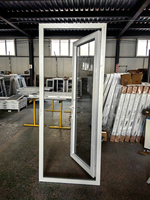 Porte à battant en PVC de conception moderne avec verre trempé et double vitrage pour l'intérieur
