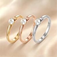 Bague Solitaire en Acier Inoxydable 4mm avec Zircon et Bande Polie 2.5mm, Classique, Tendance Femme, En Stock, Petites Commandes