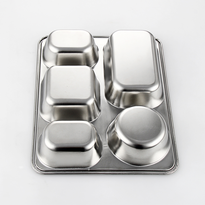 Boîte à lunch hauteur 6cm argent 28.5*22*7.5cm