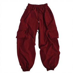 Pantalon de neige cargo 2026 rouge foncé chauffant, imperméable et coupe-vent, avec plusieurs poches, fermeture éclair, bas élastique et taille ajustable pour l'hiver - Product Image 1