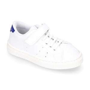 Zapatillas deportivas transpirables para niños y niñas, zapatos cómodos con logotipo personalizado, <span class=keywords><strong>tenis</strong></span> de cuero - Product Image 2