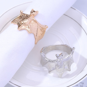 Europa y los Estados Unidos restaurante occidental servilletero Hotel Halloween murciélago metal servilleta hebilla fabricantes servilletero - Product Image 1