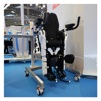 Équipement de réadaptation piétonnière de robot d'exosquelette d'entraînement de démarche réglable pour reconstituer le marcheur de capacité de marche