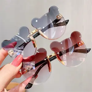 Gafas de sol con forma de oso para niños y niñas, lentes con gradiente, a la moda, con dibujos animados