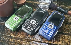 Mini teléfono móvil resistente al agua IP67, linterna a prueba de caídas para dos manos, altavoz grande, botón grande, <span class=keywords><strong>el</strong></span>éctrico - Product Image 6