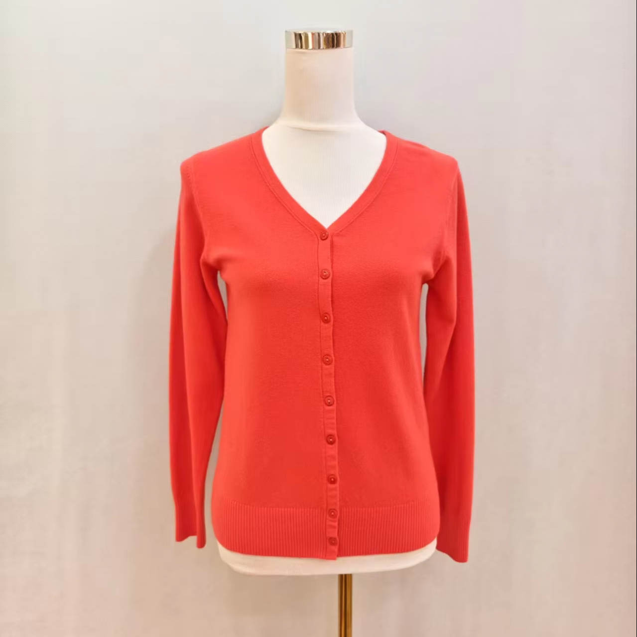 Ladies Plus Size Casual Cardigan Cotton Knitted V-NECK Pullover Sweater with Button Decoration Solid for Autumn