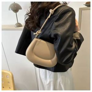 Wholesale Used Bag Economical Famous Different Colors Used Bags Branded Ladies Women <b>Mixed</b> <b>Box</b> Bales Hand Bag Used in Bales - Product Image 4