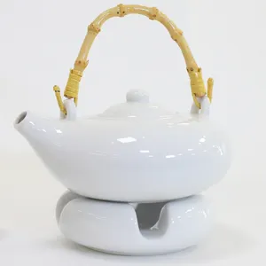 ชุดกาน้ำชาเซรามิกพร้อมที่อุ่นกาน้ำชาจีนลายครามสีขาวของขวัญสไตล์ญี่ปุ่น