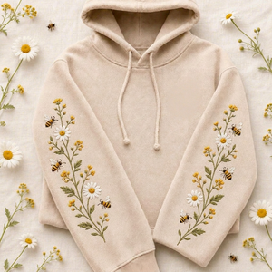 Sweat à capuche brodé Abeille et Marguerite, Sweat-shirt à manches Abeille, Pull Fleurs Sauvages Botaniques, Cadeau Cottagecore pour Amoureux de la Nature, Citation - Product Image 1