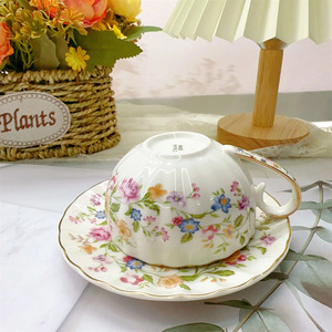 High-Value Ceramic Coffee Mug with Saucer Set Exquisite Household Afternoon Tea <b>One</b> <b>Cup</b> <b>One</b> Saucer with Gift Box Dinnerware Sets - Product Image 3
