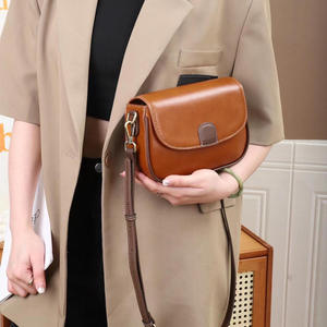 Andong Leather Cowhide Crossbody Bag for Women's Female Daily Casual <b>Shoulder</b> <b>Sling</b> Bag Fashion Outdoors Commute Handbag 9928 - Product Image 5