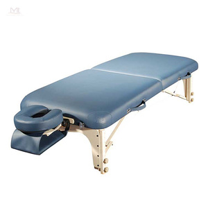 Lit de massage en bois réglable portable à 2 sections pliable et de faible hauteur pour les traitements faciaux et l'utilisation de la thérapie hôtelière - Product Image 2