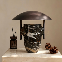 Lampe de table moderne de luxe en marbre noir, abat-jour en fer mat en forme de champignon pour la décoration intérieure de villas et d'hôtels