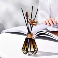 Ensemble diffuseur de roseau en forme de diamant Parfum d'huile essentielle avec des bâtons de fleurs fraîches Désodorisant de luxe pour la maison Décor Hôtel SPA Cadeau