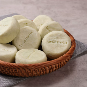 Savon artisanal <span class=keywords><strong>à</strong></span> l'armoise, au théier et <span class=keywords><strong>à</strong></span> la menthe LovSens, pressé <span class=keywords><strong>à</strong></span> froid, contrôle du sébum, pour le visage et le corps, vente en gros - Product Image 3