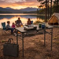 Table de camping pliante portable en aluminium sur mesure OEM avec sac de rangement en filet, fournisseur d'équipement de pique-nique réglable en hauteur