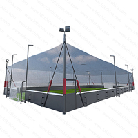 Terrain d'entraînement de football en cage en verre - Durable, réglable, écologique pour une utilisation en intérieur/extérieur