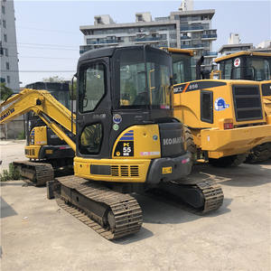 Excavatrice KOMATSU d'occasion japonaise petite mini pelle sur chenilles en caoutchouc de 5 tonnes PC55 PC55MR pour le creusement agricole - Product Image 4