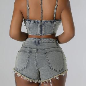Conjunto de Dos Piezas de Mezclilla Sexy para Mujer, Top Corto con Tirantes Finos y Pantalones Cortos con Estampado Y2K Lavado, para Verano, Estilo Casual - Product Image 3