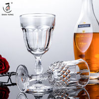 Ensemble de 6 verres à vin et à eau à long pied en verre blanc transparent vintage élégant européen de 230 ml pour restaurant mariage