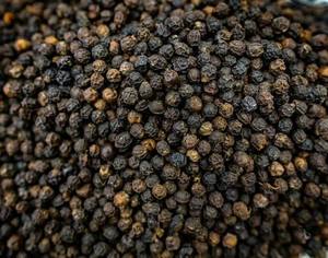 Poivre noir en grains, goût fort et piquant, arôme intense, qualité supérieure, approvisionnement en vrac pour applications culinaires et alimentaires - Product Image 3