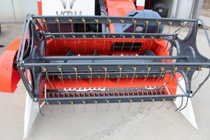 Hohe qualität günstigen preis <span class=keywords><strong>YAZU</strong></span> DC70 + harvetser chinesischen mähdrescher ähnliche kubota DC70 mit hebe chassis - Product Image 6