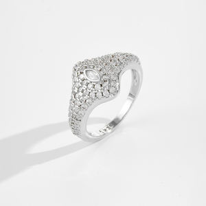 Bague FUAMAY élégante en cuivre et laiton plaqué or 18 carats/rhodium, bicolore, pavée de zirconiums cubiques, motif bouclier, centre marquise, bijoux fins pour femme - Product Image 6