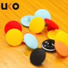 Boutons-pression en plastique colorés UKO T3/T5/T8/T15 - Product Image 1