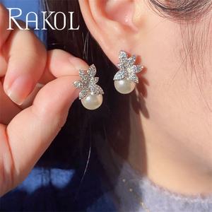 RAKOL EP2658 alta calidad moda nuevo diseño circón cristal flor perla pendientes para mujer entrega - Product Image 2