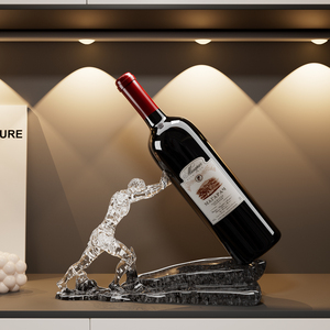 Porte-bouteilles créatif en cristal en forme de silhouette humaine Light Chaser, décoration d'intérieur - Product Image 3