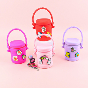 Monedero <span class=keywords><strong>de</strong></span> cubo DIY con dijes <span class=keywords><strong>de</strong></span> dibujos animados - <span class=keywords><strong>Bolsa</strong></span> portátil <span class=keywords><strong>de</strong></span> silicona con llavero y flores <span class=keywords><strong>de</strong></span> zapatos para pintalabios y artículos diversos - Product Image 2