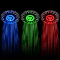 Pommeau de douche LED à effet pluie alimenté par l'eau, rond, avec face transparente et buses en silicone pour une utilisation quotidienne dans la salle de bain