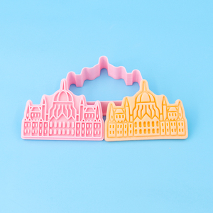 Serie <span class=keywords><strong>Budapest</strong></span>, molde de galletas impreso con animación de arcilla DIY, <span class=keywords><strong>Castillo</strong></span> de dibujos animados en 3D para hornear, cortadores de sándwich delicados, herramientas para galletas - Product Image 4