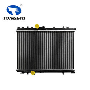 Radiateur OEM 1330.85, tuyau d'expansion d'usine, radiateur pour PEUGEOT <span class=keywords><strong>206</strong></span> MT, système de refroidissement, réservoir d'eau - Product Image 3