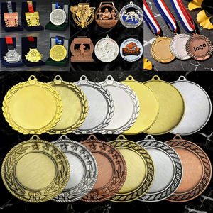 Médailles sportives <span class=keywords><strong>en</strong></span> métal OEM personnalisées, <span class=keywords><strong>en</strong></span> émail souple, or, <span class=keywords><strong>argent</strong></span>, style antique ou moderne, pour marathon et natation, avec logo et design sur mesure - Product Image 2