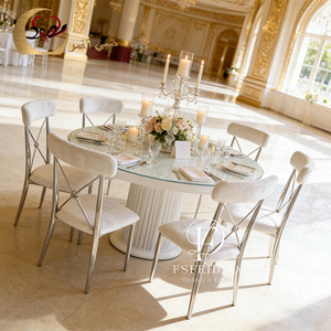 ชุดโต๊ะอาหารและเก้าอี้สแตนเลสสตีลทันสมัยสไตล์ดูไบ สำหรับใช้ในบ้าน อพาร์ทเมนต์ โรงแรม และกลางแจ้ง สำหรับงานจัดเลี้ยง สามารถปรับแต่งได้ - Product Image 3