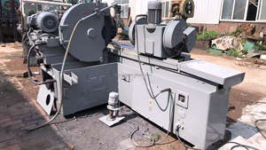 Machine à rectifier les vilebrequins horizontale d'<span class=keywords><strong>occasion</strong></span> M8240 1100 mm pour vilebrequin de moteur, vilebrequin, col de vilebrequin et journal principal - Product Image 5