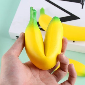 Kleine PU-Bananen-Quetschspielzeuge Weiche Frucht-Stressabbau-Spielzeuge für Großhandelsgeschenke - Product Image 5
