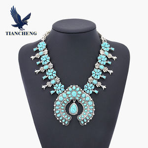 फैशनेबल बोहेमियन लाल आकार कछुआ फूल पेलेंट मिश्र धातु हार - Product Image 6