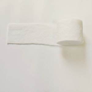 แผ่นรองเฝือกแบบสังเคราะห์สำหรับการแพทย์ แผ่นรองเฝือกโพลีเอสเตอร์สำหรับออร์โธปิดิกส์ ผ้าพันแผลรองเฝือกแบบผ้าฝ้ายสำหรับออร์โธปิดิกส์ - Product Image 2