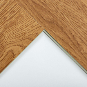 Suelo SPC Blanco en Espiga, Aspecto Roble, 6mm, Capa de Desgaste de 0.2mm, Superficie EIR, para Baño e Interiores, Logotipo Personalizado OEM, SPC en Espiga - Product Image 2