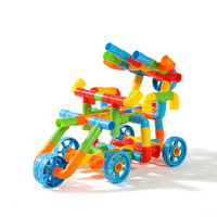 Ensemble de construction créatif de 156 pièces avec tubes larges, voitures, camions et chariots pour enfants